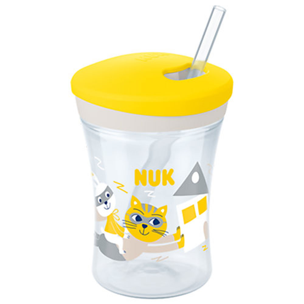 Tasse Avec Paille Action Cup 12 Mois Et Plus Nuk